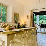 Bona Dea Villa